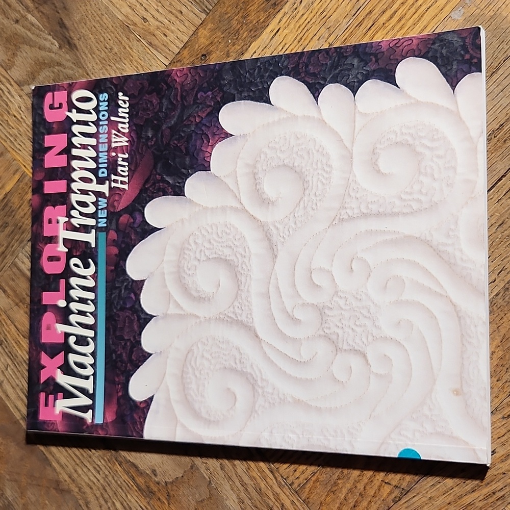 VINTAGE Exploring Machine Trapunto New Demensions Hari Walner Quilting Softcove…